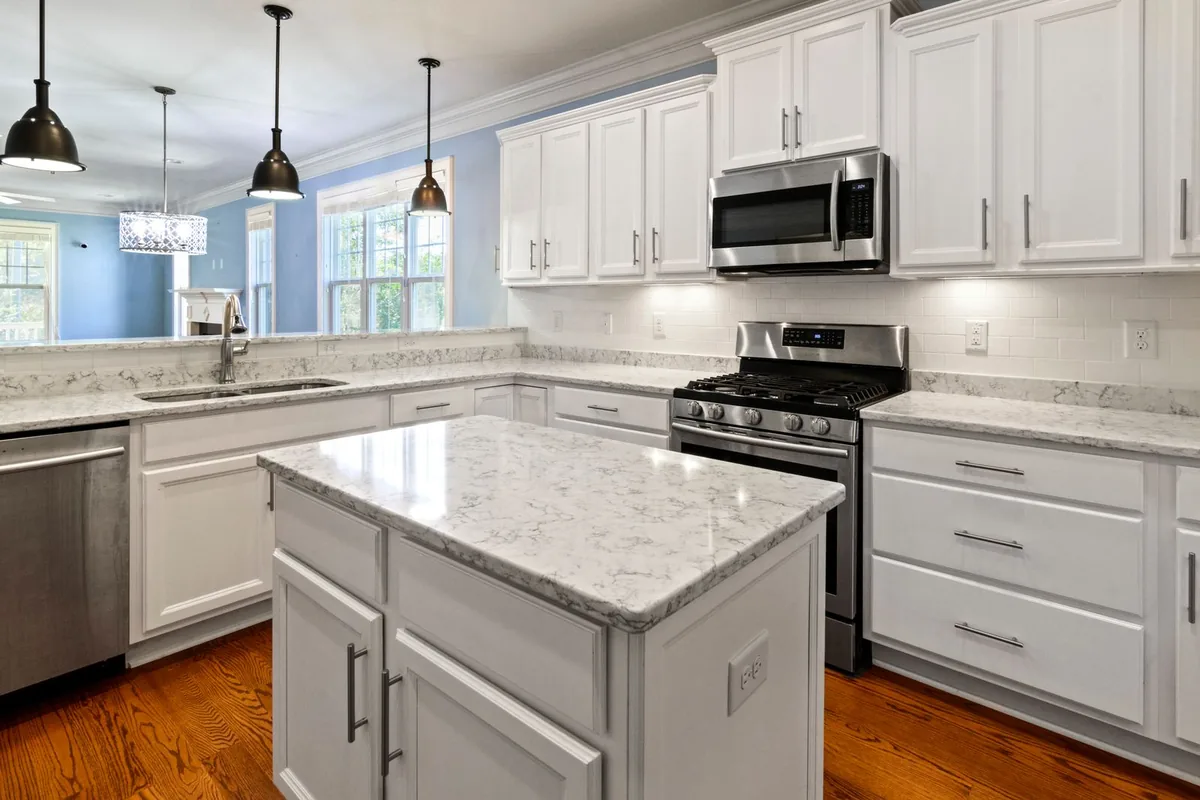 Filth & Squalor Cleanup in Auburndale, New York, NY